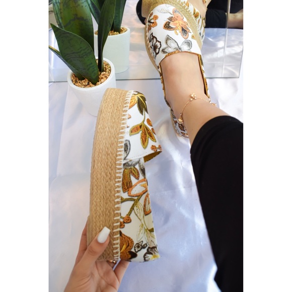 VERGELES - CAMEL - Picture 3 of 4